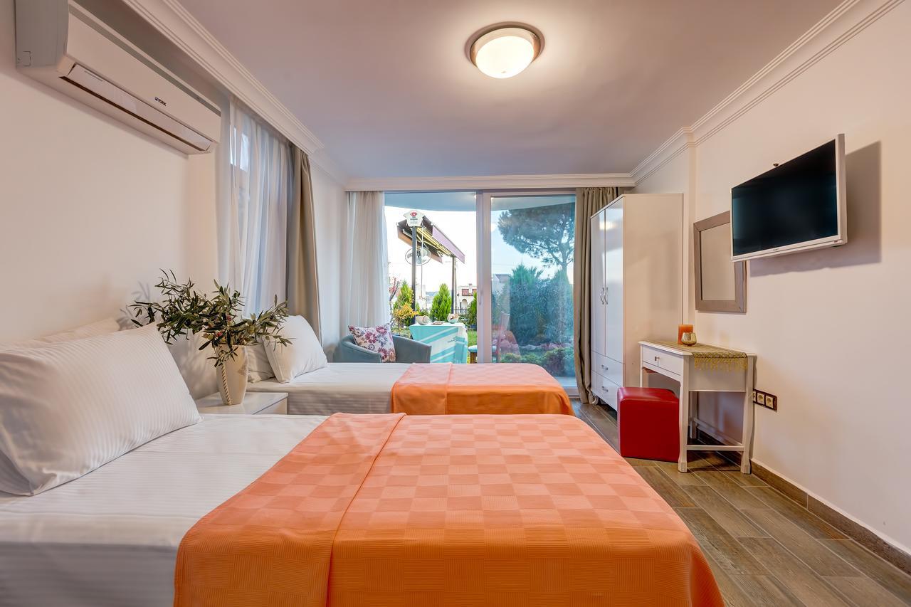 Nefes Hotel Ayvalik Exterior photo