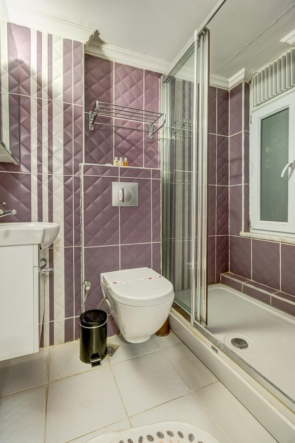 Nefes Hotel Ayvalik Exterior photo